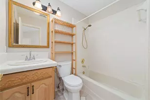 3131 E Heatherock Cir, Sugar Land, TX 77479 - Photo 19