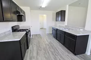 18 Leisure Shore Ct, Manvel, TX 77578 - Photo 3