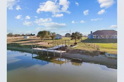 9850 S Redfish Drive, Hitchcock, TX 77563 - Photo 3