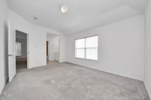 4230 Waterwood Dr, Baytown, TX 77521 - Photo 25