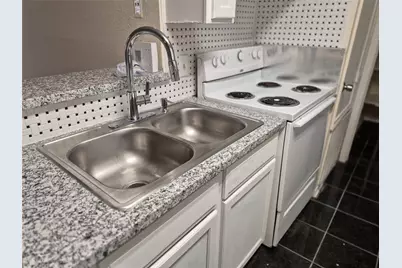 10847 Braes Bend Drive, Houston, TX 77071 - Photo 5