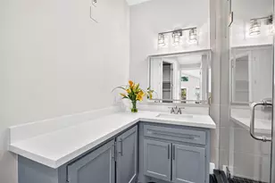 10335 Emnora Ln, Houston, TX 77043 - Photo 25