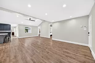 10335 Emnora Ln, Houston, TX 77043 - Photo 7