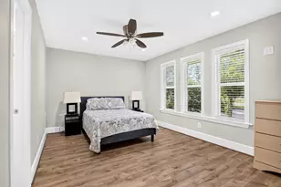 10335 Emnora Ln, Houston, TX 77043 - Photo 27
