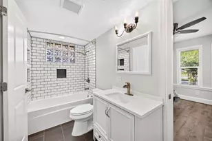 10335 Emnora Ln, Houston, TX 77043 - Photo 29