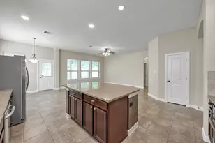 31507 Boulder Cliff Ln, Spring, TX 77386 - Photo 17