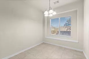 2204 Highland Crossing Dr, Conroe, TX 77304 - Photo 9