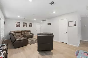 3655 Solanum Dr, Conroe, TX 77301 - Photo 5