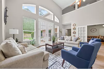 155 E Concord Valley Circle, The Woodlands, TX 77382 - Photo 13