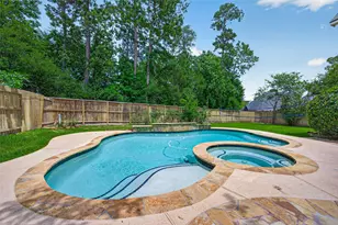 155 E Concord Valley Cir, The Woodlands, TX 77382 - Photo 47