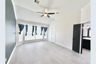 122 Long Canyon Lane, Richmond, TX 77469 - Photo 9