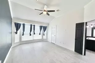 122 Long Canyon Ln, Richmond, TX 77469 - Photo 9
