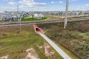 3810 Carmel Ct, Galveston, TX 77554 - Photo 41