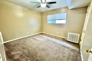 2201 N Grand Blvd, Pearland, TX 77581 - Photo 9