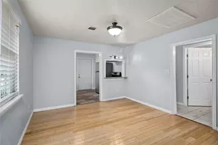 1011 E 39th St, Houston, TX 77022 - Photo 7