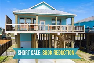 2565 Palm Dr, Crystal Beach, TX 77650 - Photo 1