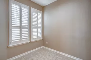 2022 Ridge Wood Ln, Sugar Land, TX 77479 - Photo 15