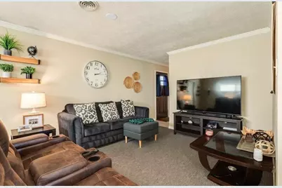 820 Perry Street, Angleton, TX 77515 - Photo 9