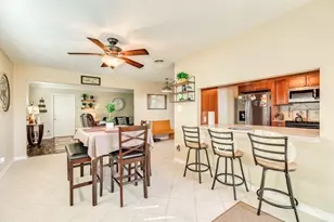 820 Perry St, Angleton, TX 77515 - Photo 19