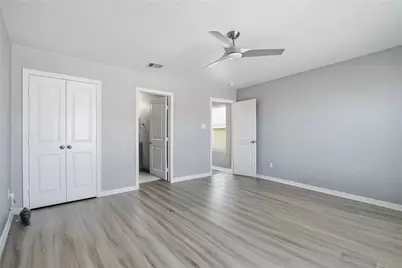 709 N Bayshore Drive, La Porte, TX 77571 - Photo 21