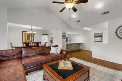 3930 Knollcrest Drive, Montgomery, TX 77356 - Photo 7