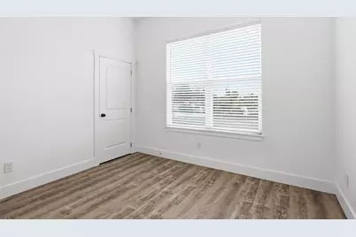 8006 Longridge Drive, Houston, TX 77055 - Photo 43