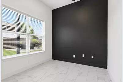 8006 Longridge Drive, Houston, TX 77055 - Photo 23
