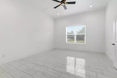 8006 Longridge Drive, Houston, TX 77055 - Photo 25