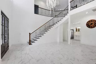 8006 Longridge Dr, Houston, TX 77055 - Photo 5