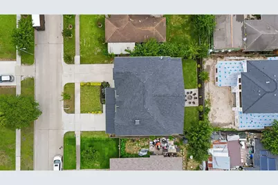 8006 Longridge Drive, Houston, TX 77055 - Photo 41