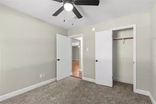 2124 Tower Bridge Rd, Pearland, TX 77581 - Photo 13