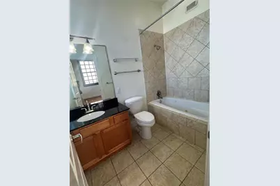 621 21st Street #302, Galveston, TX 77550 - Photo 27