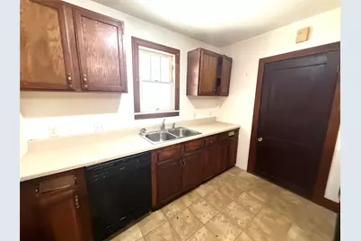 1501 Milam Drive, Galveston, TX 77551 - Photo 9