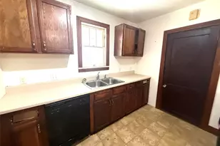 1501 Milam Dr, Galveston, TX 77551 - Photo 9