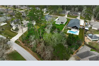 552 Stephen F Austin Drive, Conroe, TX 77302 - Photo 1