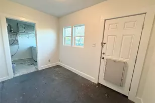 3714 Ave S 1/2, Galveston, TX 77550 - Photo 11