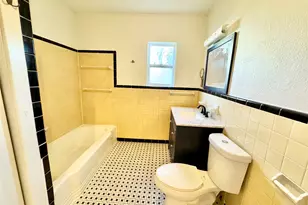 3714 Ave S 1/2, Galveston, TX 77550 - Photo 9