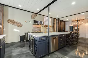 214 Rosenberg St, Galveston, TX 77550 - Photo 21