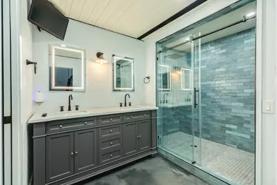 214 Rosenberg Street #214, Galveston, TX 77550 - Photo 33