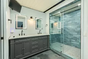 214 Rosenberg St, Galveston, TX 77550 - Photo 33