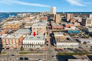 214 Rosenberg St, Galveston, TX 77550 - Photo 9