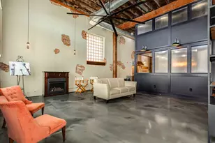 214 Rosenberg St, Galveston, TX 77550 - Photo 15