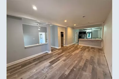 2025 Avenue N 1/2, Galveston, TX 77550 - Photo 5