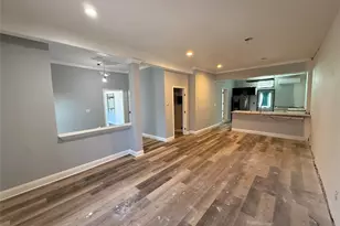 2025 Ave N 1/2, Galveston, TX 77550 - Photo 5
