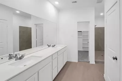 203 Shoreview Drive, Conroe, TX 77303 - Photo 11