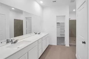 203 Shoreview Dr, Conroe, TX 77303 - Photo 11