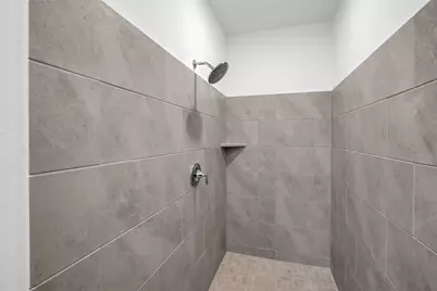 203 Shoreview Drive, Conroe, TX 77303 - Photo 15