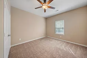 1413 E April Villas, Montgomery, TX 77356 - Photo 17