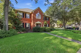 6906 Morningside Dr, Sugar Land, TX 77479 - Photo 3