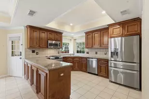 6906 Morningside Dr, Sugar Land, TX 77479 - Photo 11